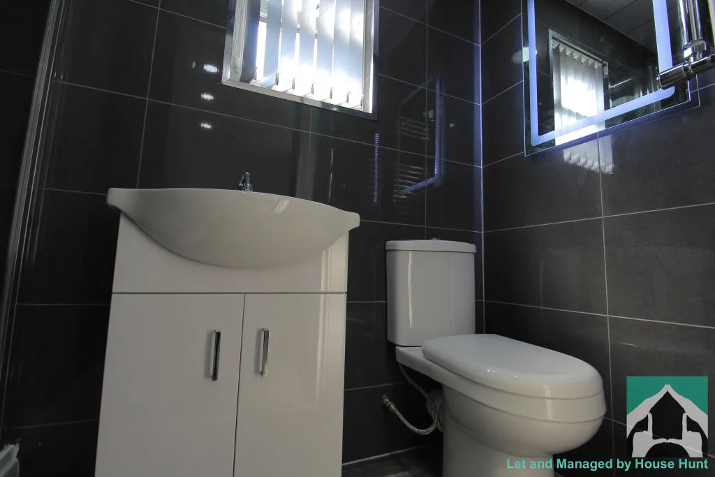 7 bedroom house for rent