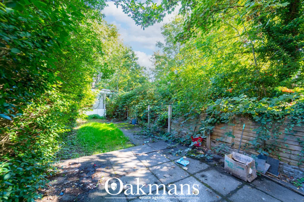 6 bedroom house for rent