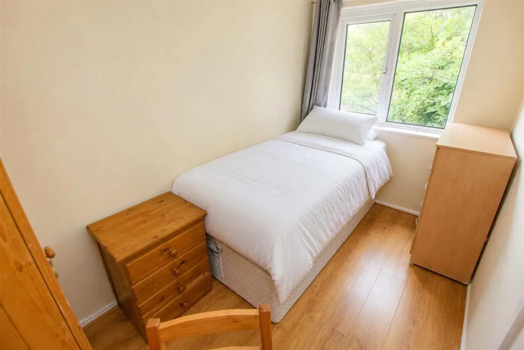 4 bedroom apartment for rent