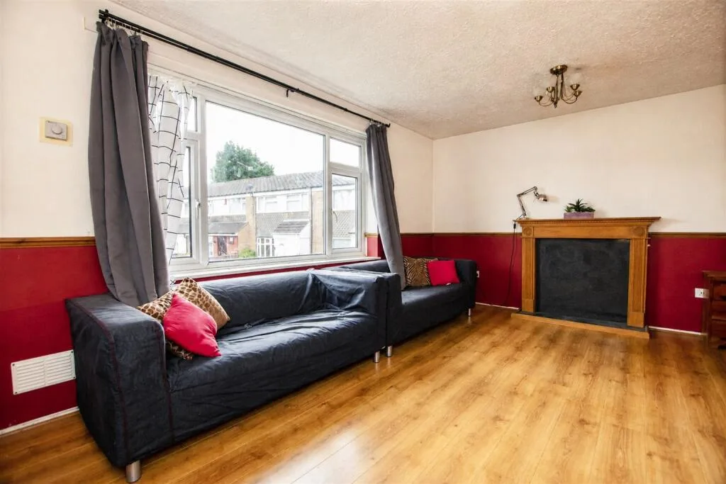 4 bedroom apartment for rent