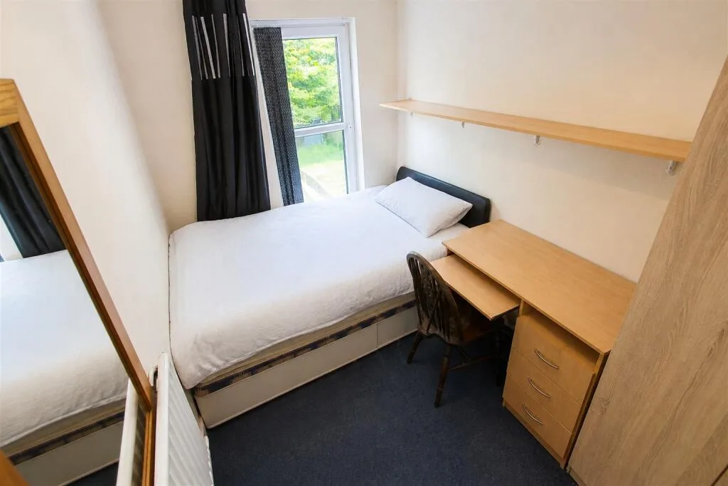 4 bedroom house for rent