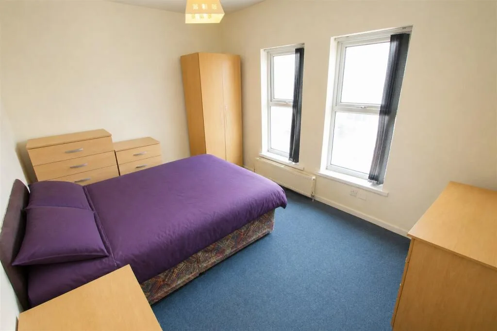 4 bedroom house for rent