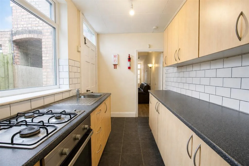 4 bedroom house for rent
