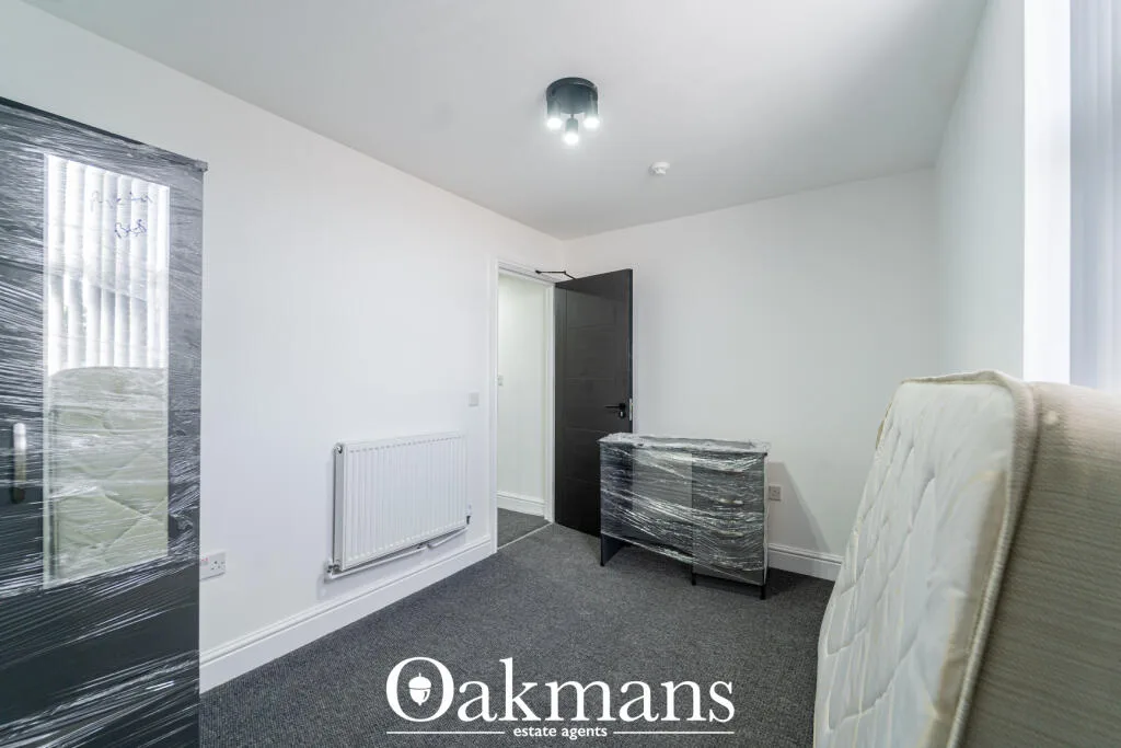 6 bedroom house for rent
