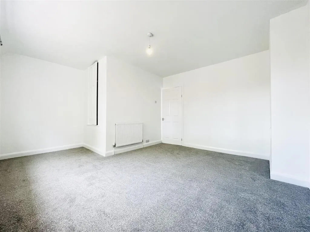 2 bedroom house for rent