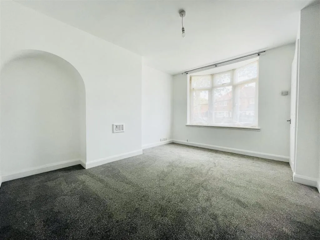 2 bedroom house for rent
