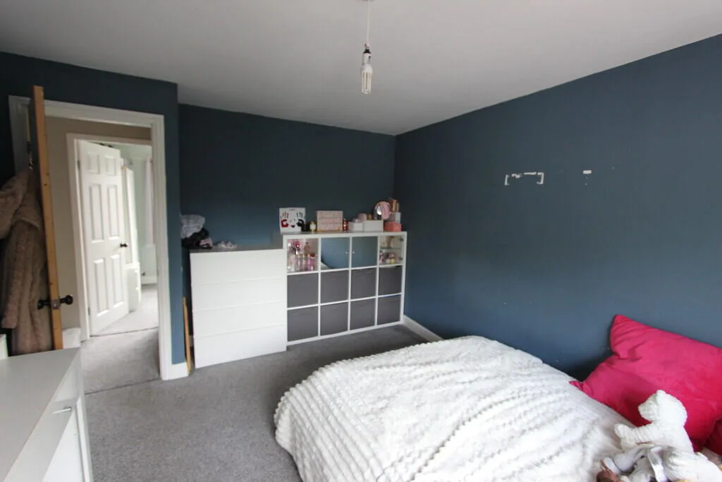 5 bedroom detached house for rent