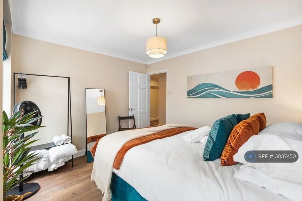 2 bedroom flat for rent