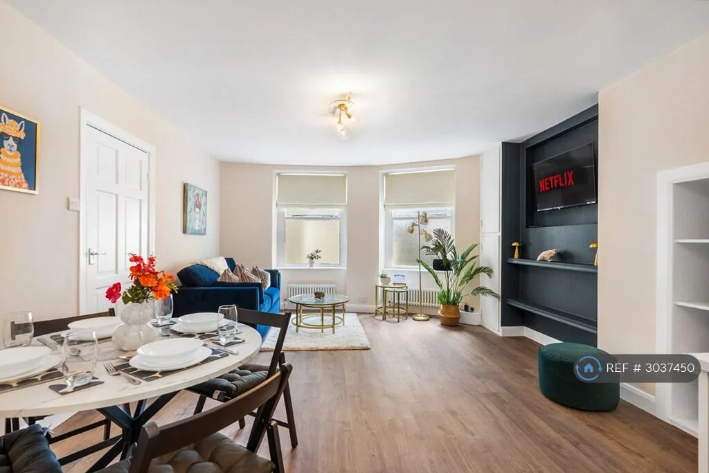 2 bedroom flat for rent