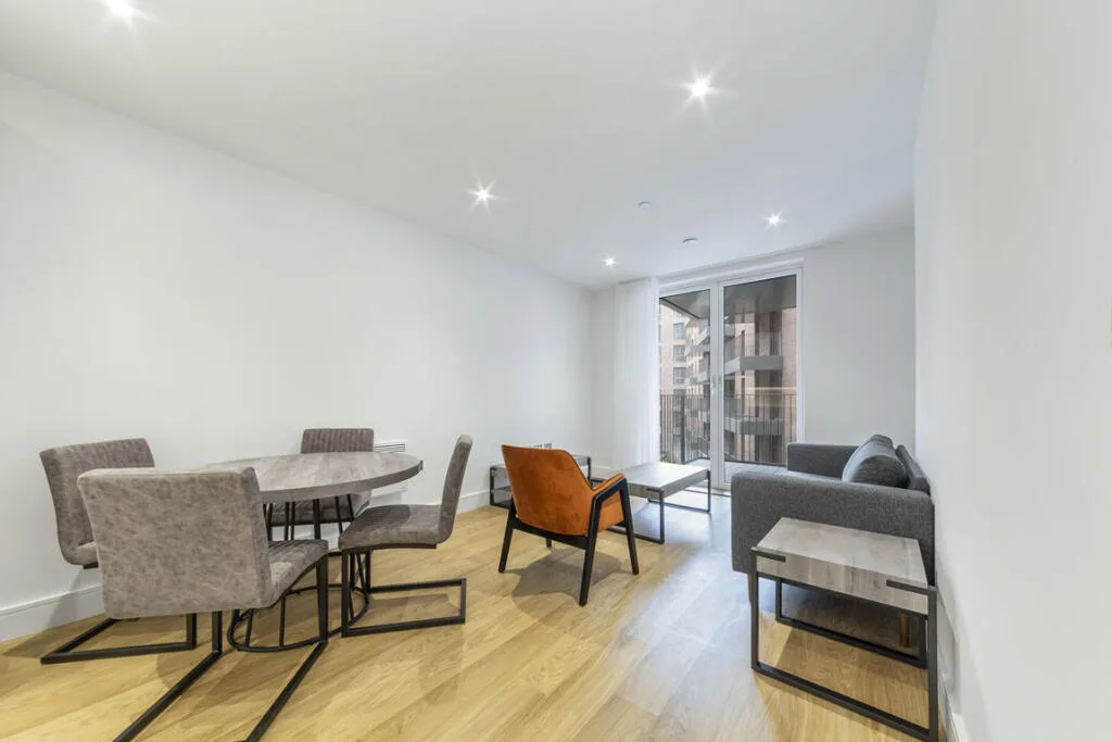 2 bedroom flat for rent