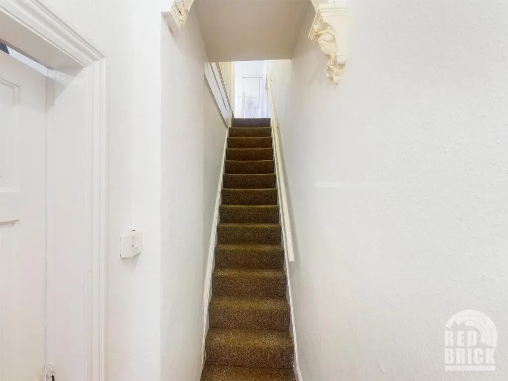 2 bedroom terraced house for rent