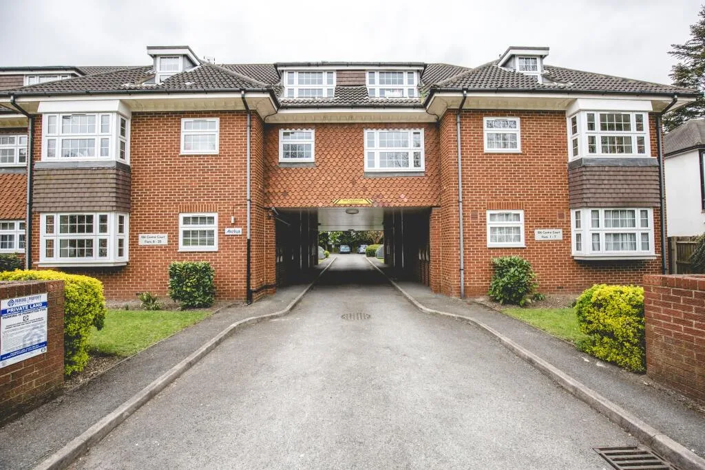 2 bedroom flat for rent