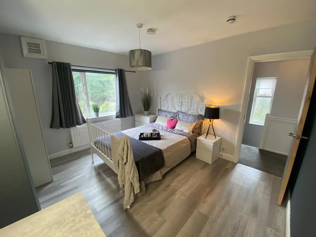4 bedroom semi-detached house for rent