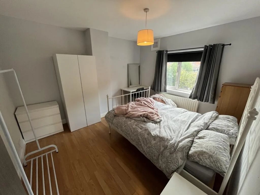 4 bedroom semi-detached house for rent