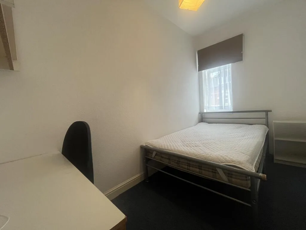 5 bedroom house for rent