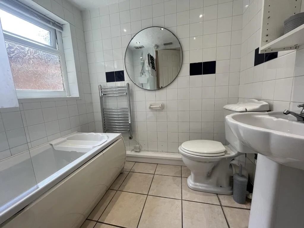 5 bedroom house for rent