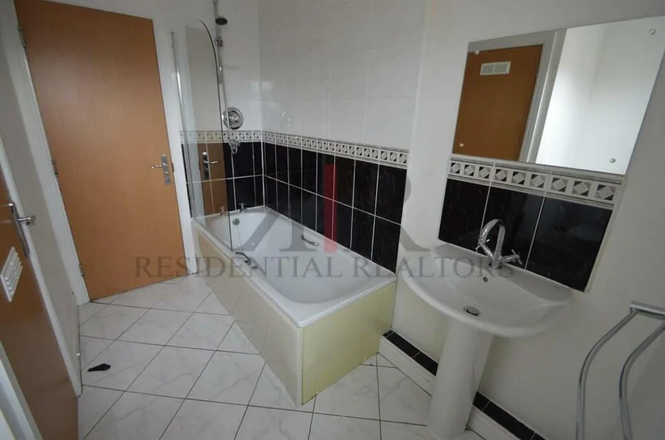 3 bedroom flat for rent
