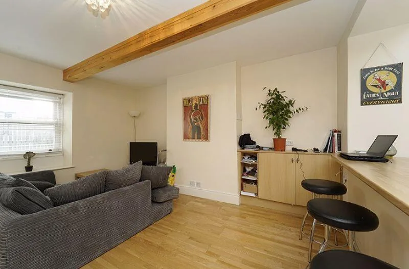 3 bedroom detached house for rent