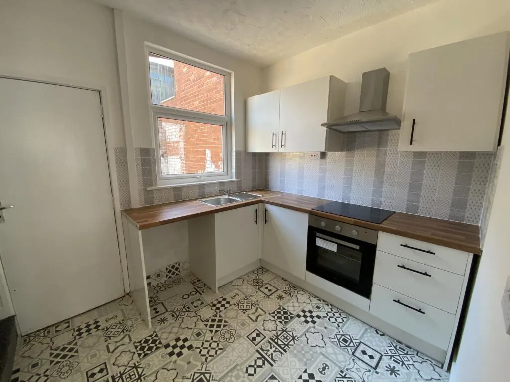 2 bedroom terraced house for rent