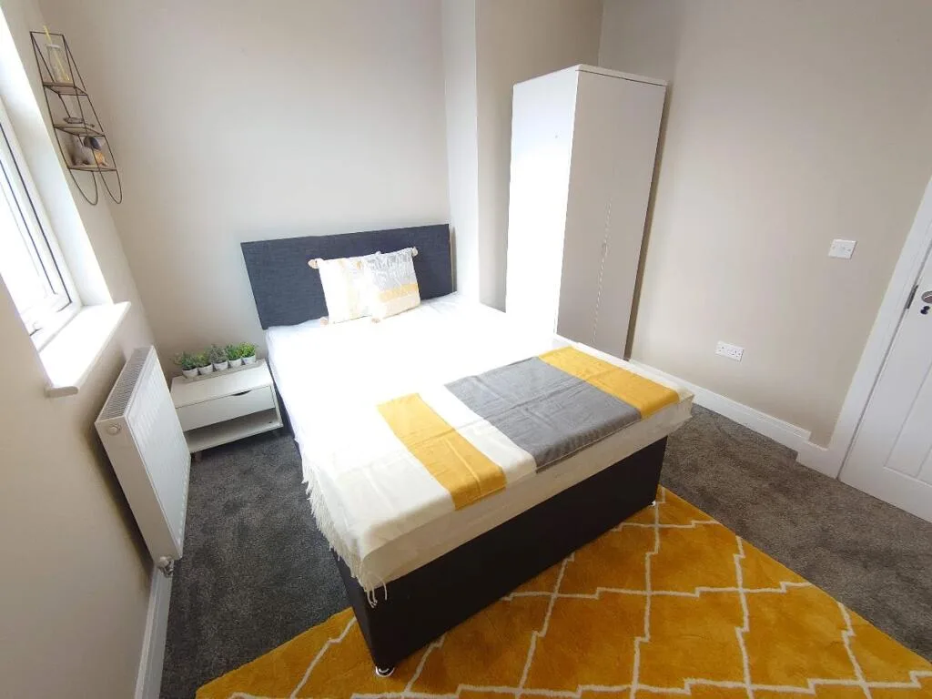 4 bedroom terraced house for rent