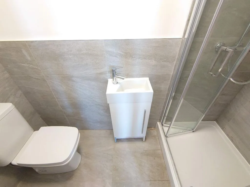 4 bedroom terraced house for rent