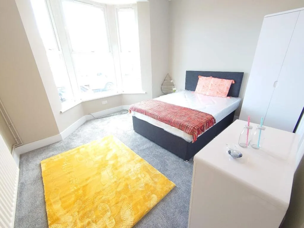 4 bedroom terraced house for rent