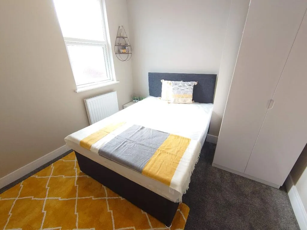 4 bedroom terraced house for rent
