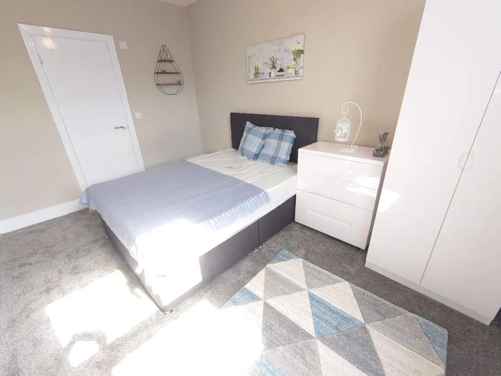 4 bedroom terraced house for rent