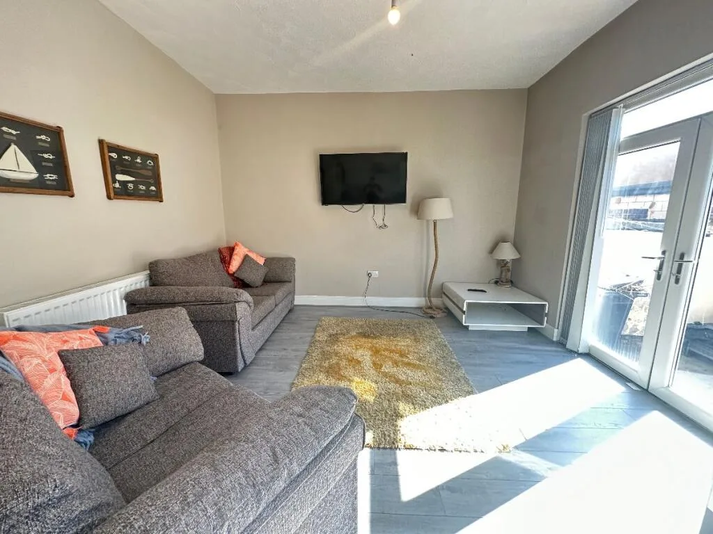 4 bedroom terraced house for rent