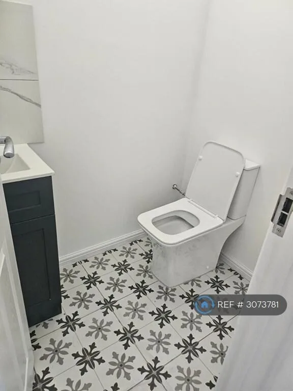 4 bedroom terraced house for rent