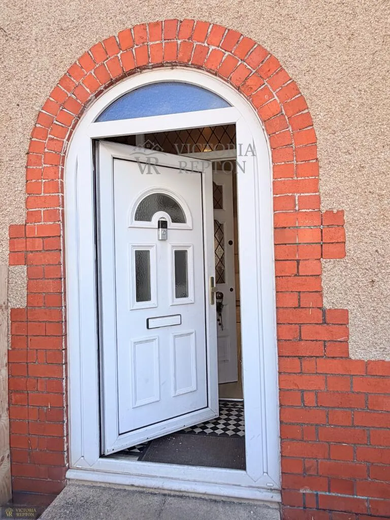 4 bedroom terraced house for rent