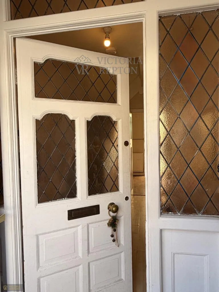 4 bedroom terraced house for rent