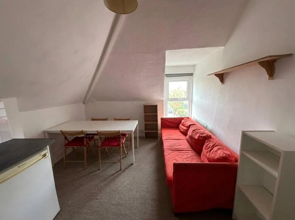 5 bedroom apartment for rent