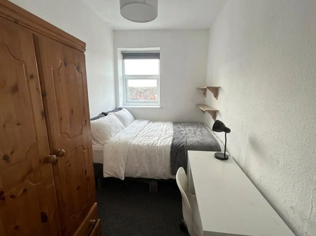 5 bedroom apartment for rent