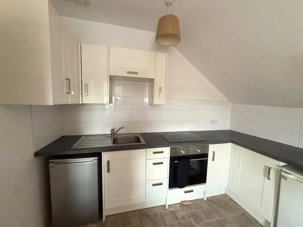 5 bedroom apartment for rent