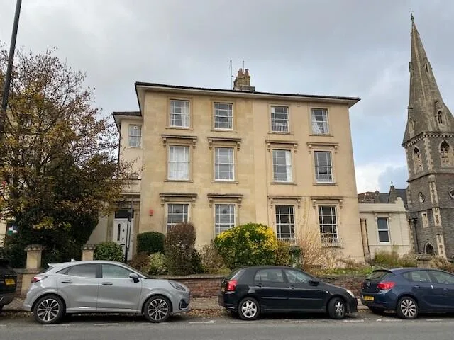 4 bedroom apartment for rent