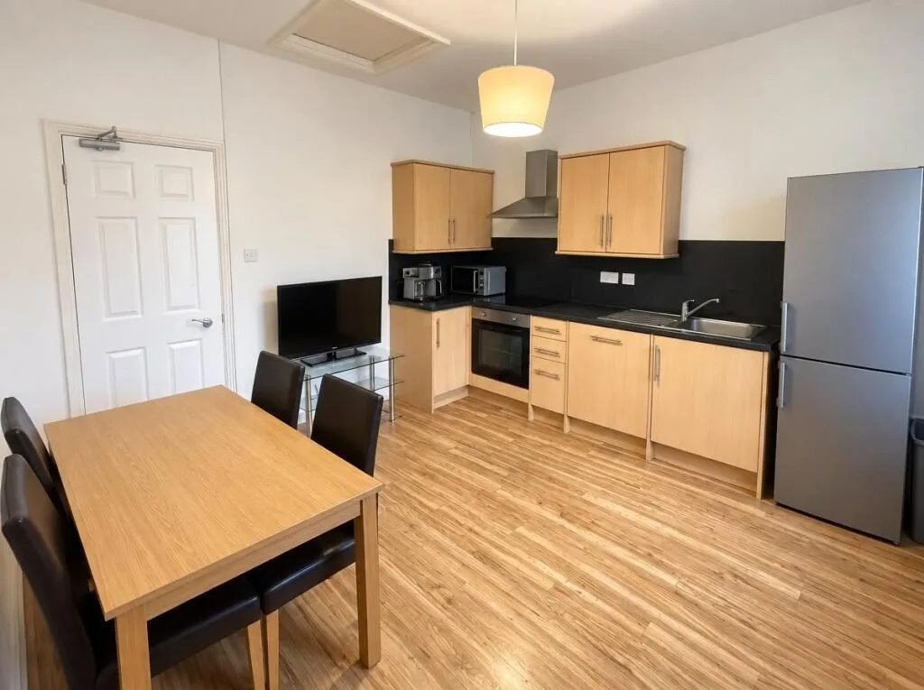 4 bedroom apartment for rent