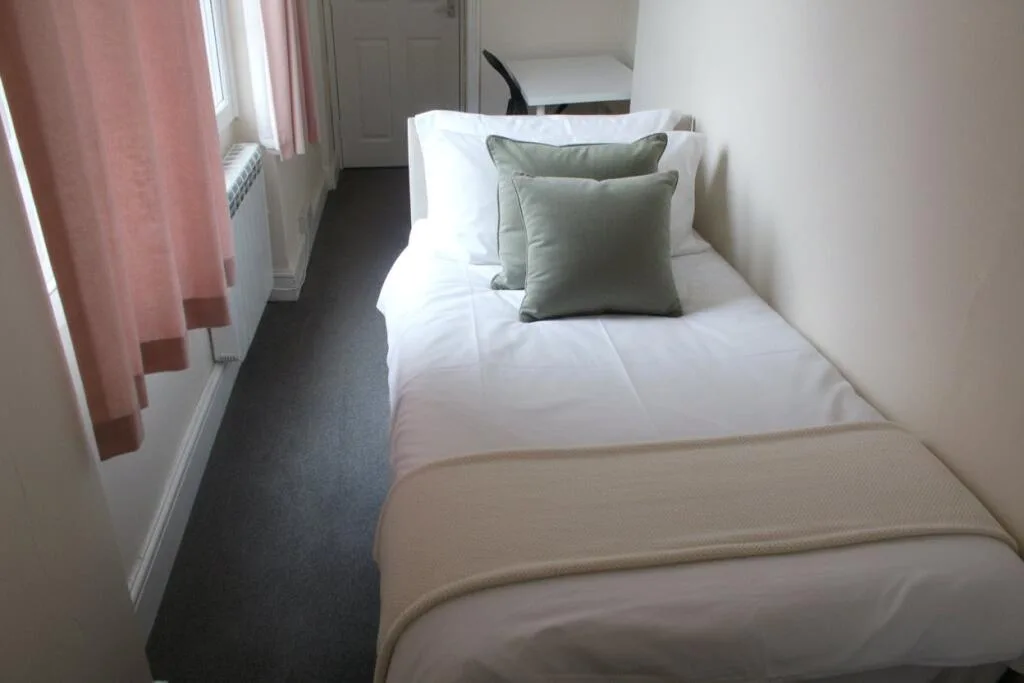 10 bedroom apartment for rent