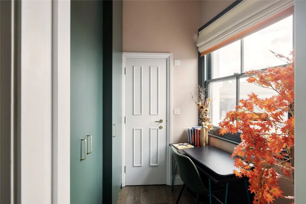 2 bedroom penthouse for rent
