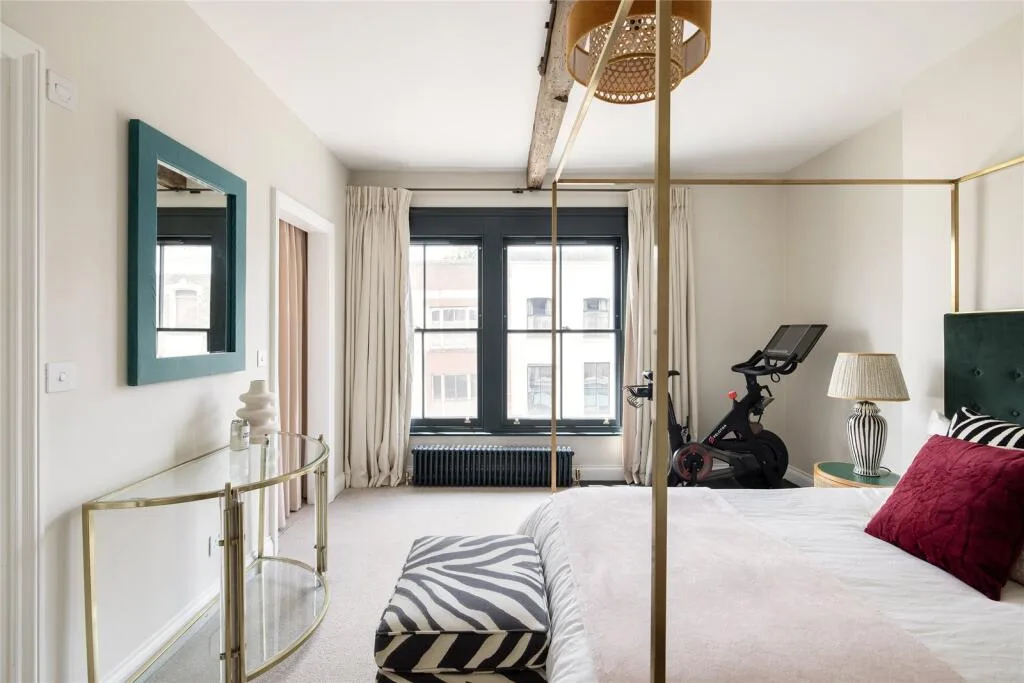 2 bedroom penthouse for rent