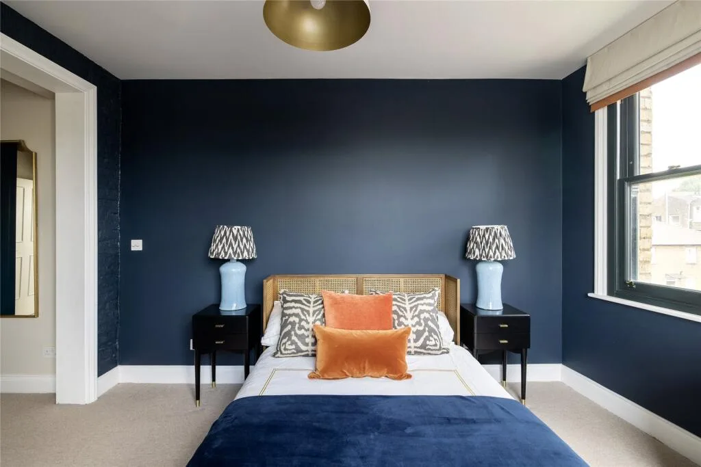 2 bedroom penthouse for rent