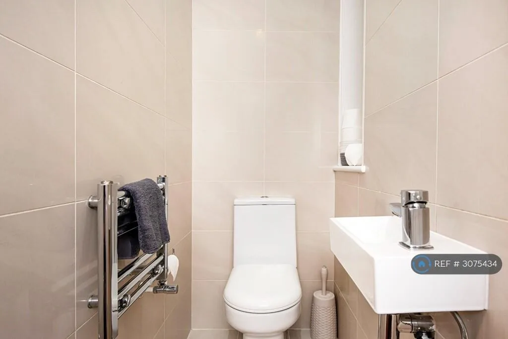 3 bedroom flat for rent