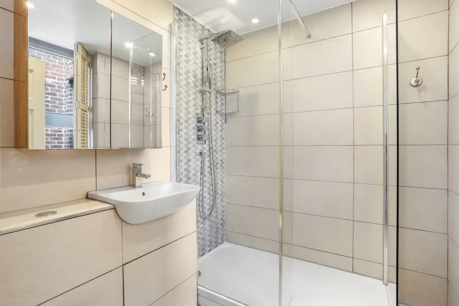3 bedroom apartment for rent