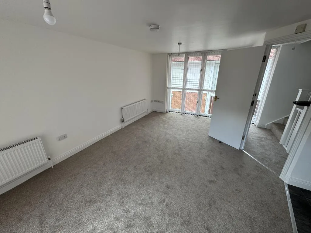 2 bedroom terraced house for rent