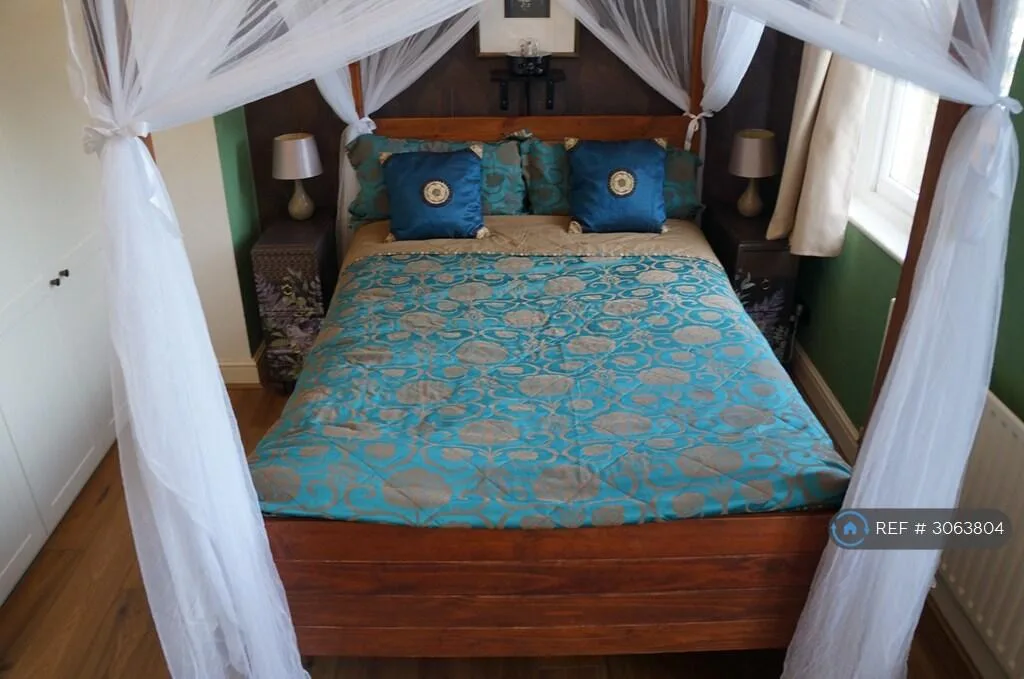 2 bedroom penthouse for rent