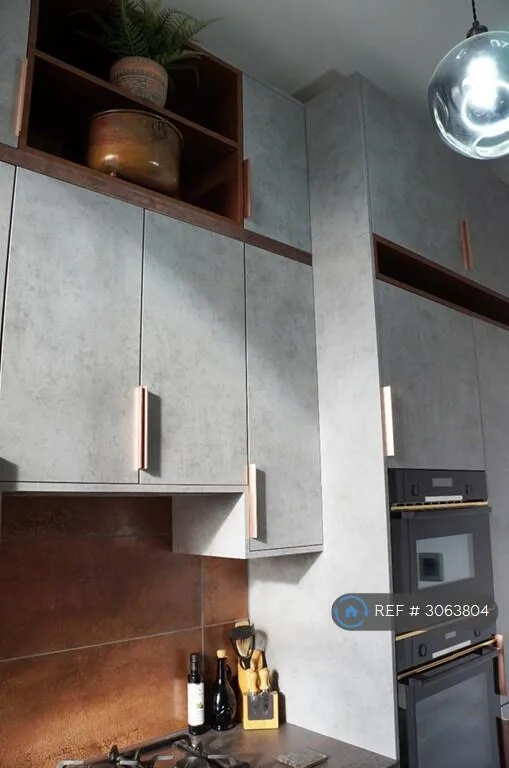 2 bedroom penthouse for rent
