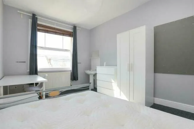 4 bedroom flat for rent