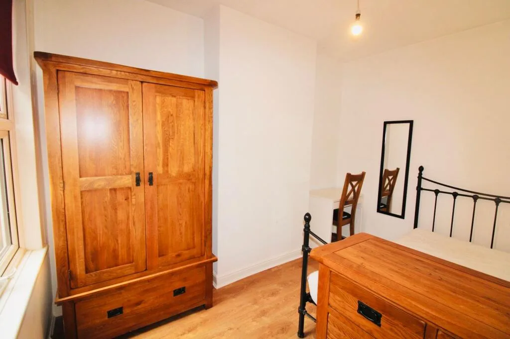 4 bedroom terraced house for rent