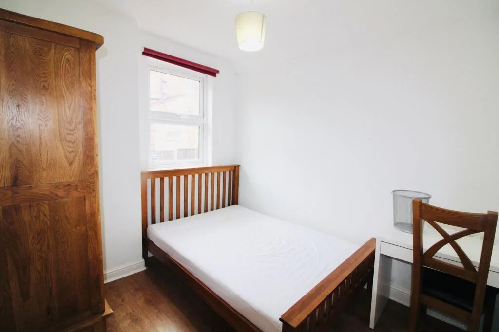 4 bedroom terraced house for rent