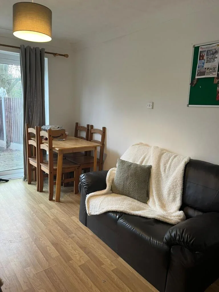 4 bedroom detached house for rent